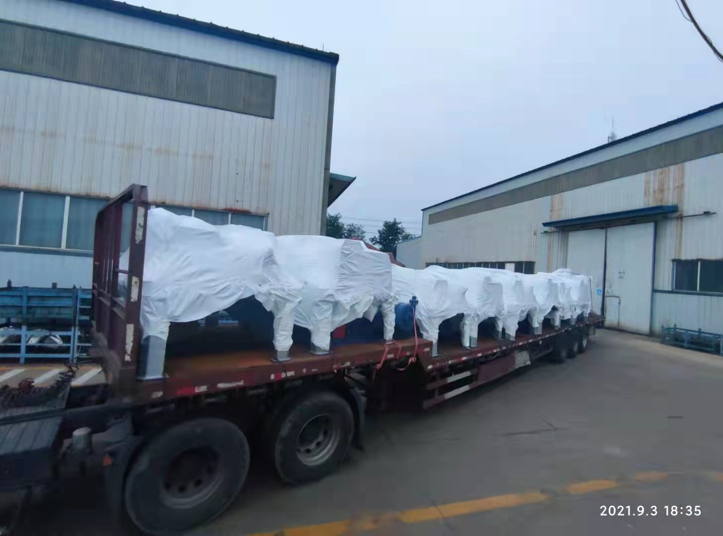 2021年9月3日某項(xiàng)目離心機(jī)裝車發(fā)貨